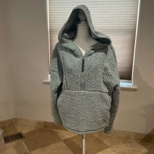 Prana Permafrost 1/2 Zip Hooded Sherpa EUC